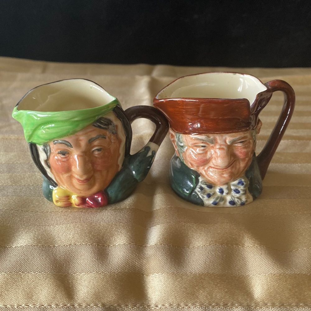 Royal Doulton Pair of Toby Mugs